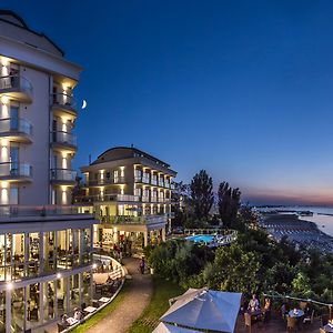 Hotel Sans Souci